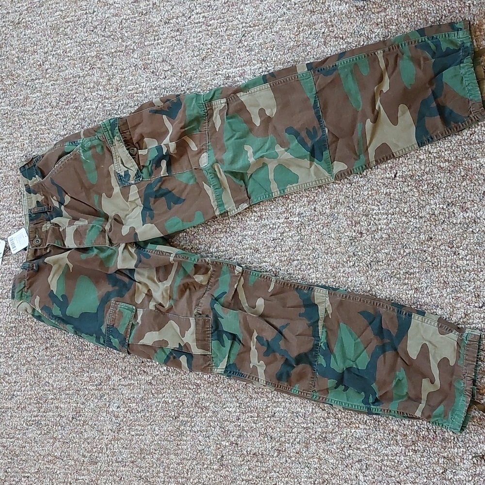 Urban Renewal Camo Pants (NWT)